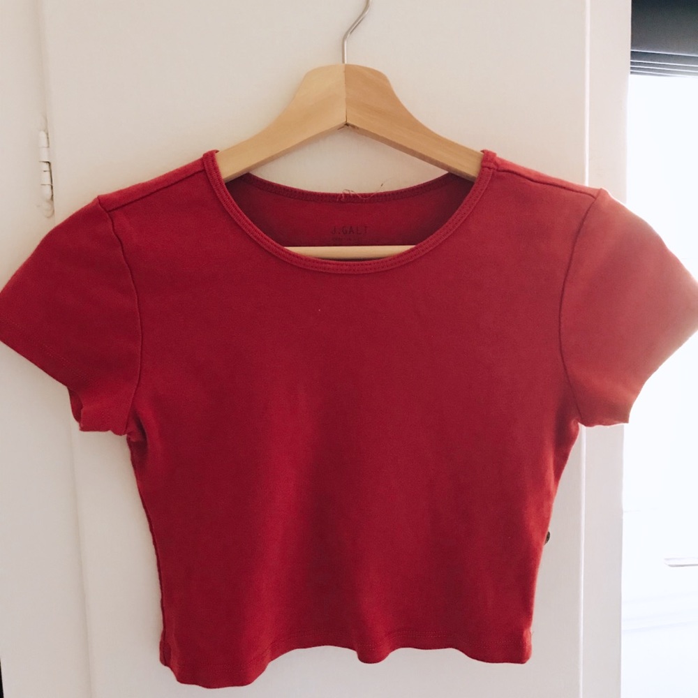 BRANDY MELVILLE RED CROP TOP